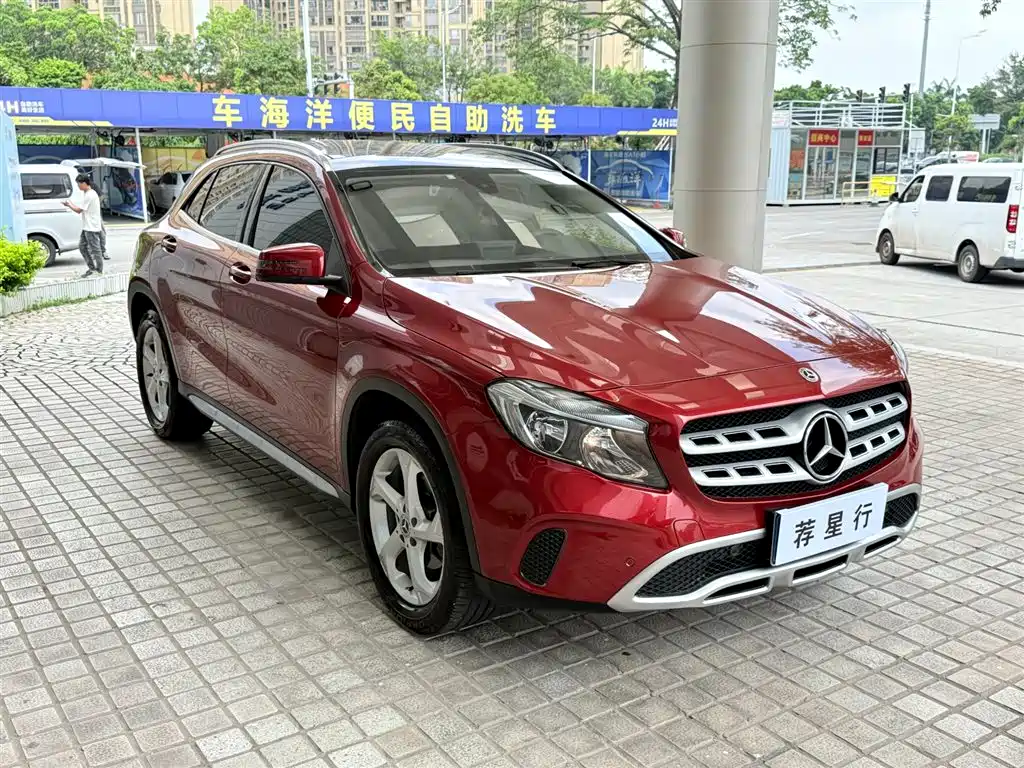 Mercedes-Benz GLA GLA 200 Dynamic