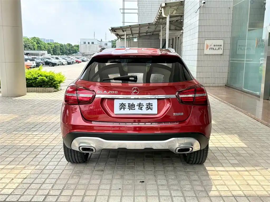Mercedes-Benz GLA GLA 200 Dynamic