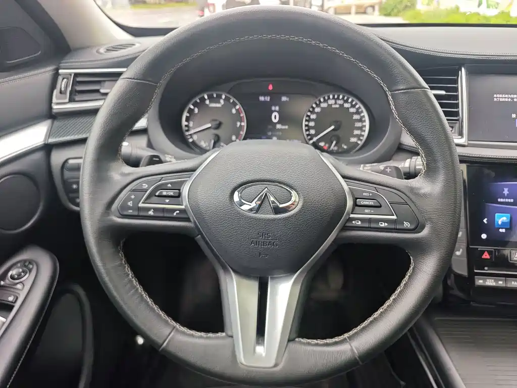 Infiniti QX50 2.0 T 4 WD Elite