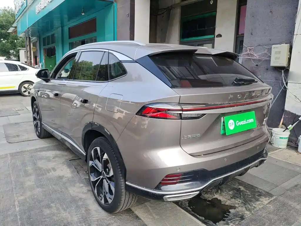Roewe RX5 NEV eRX5 Super Hybrid Honored