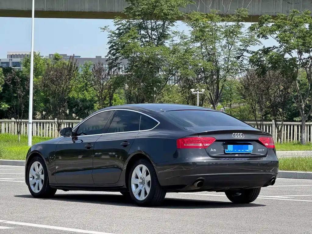 Audi A5 (Import) 2.0 TFSI Sportback Comfort