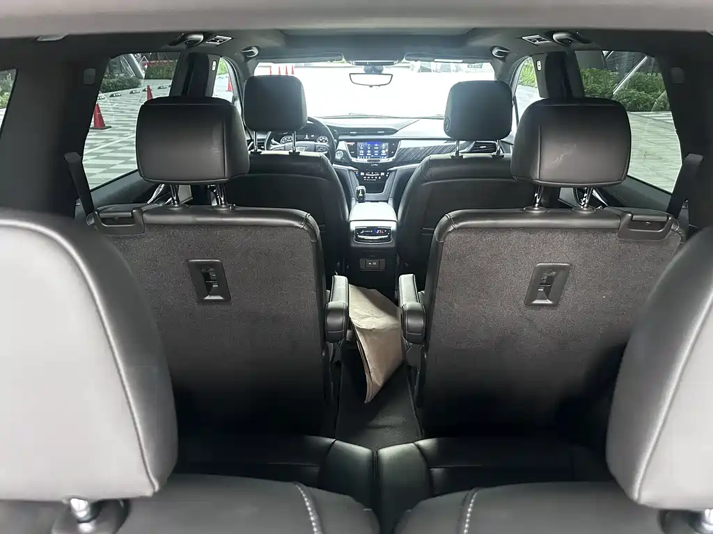 Cadillac XT6 2.0 T 6-seat 4 WD Luxury Standard