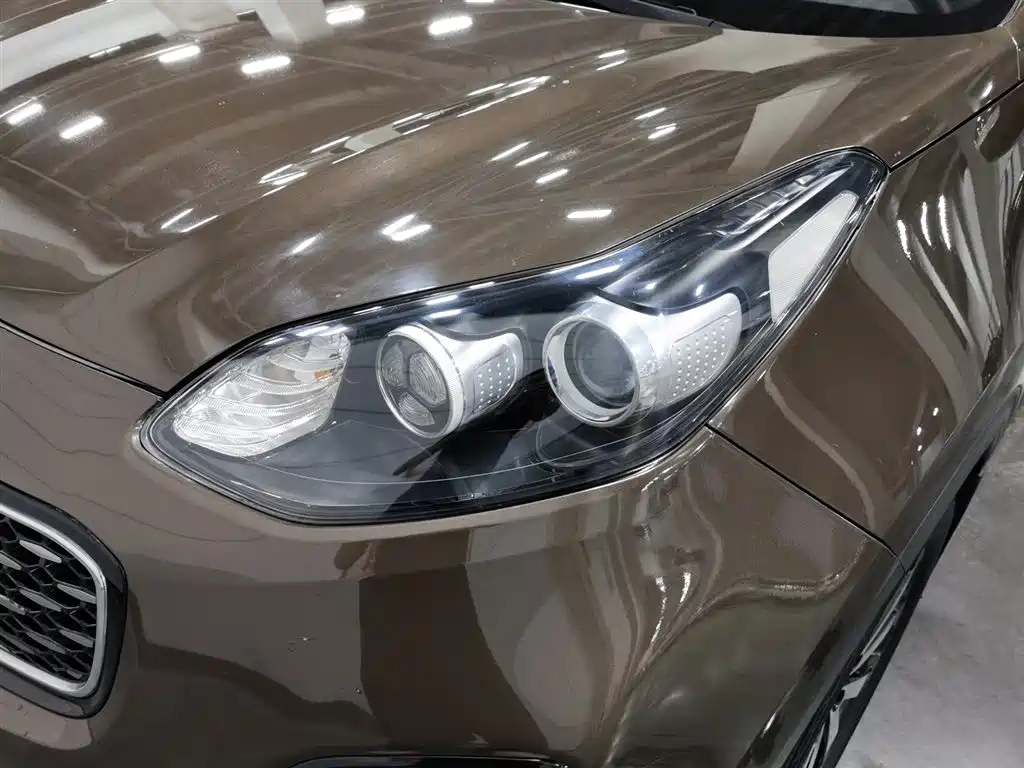 Kia KX5 1.6 T Auto 2 WD DLX