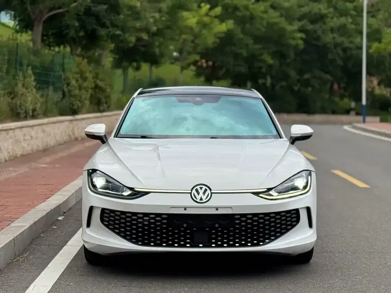 Volkswagen Lamando Lamando L 280 TSI DSG Spicy Cool