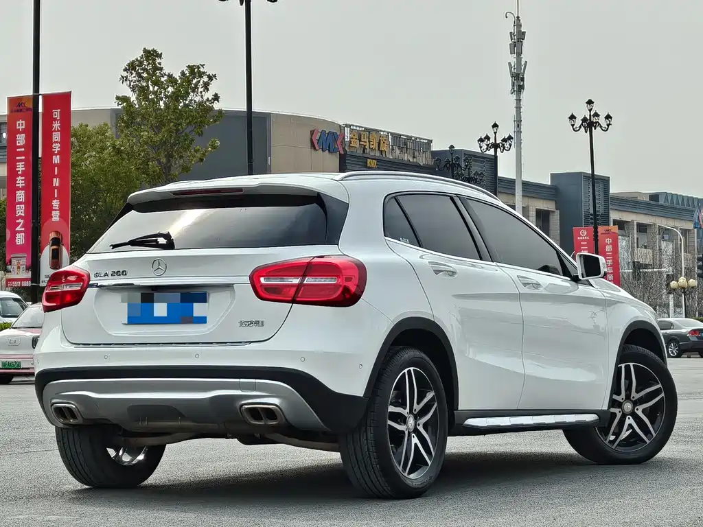 Mercedes-Benz GLA GLA 200 Fashion