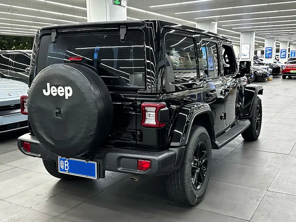 Wrangler 2.0 T Highland 4-door