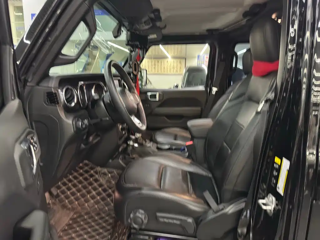 Wrangler 2.0 T Highland 4-door
