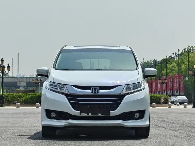 Honda Odyssey Facelift 2.4 L Smart Enjoyment