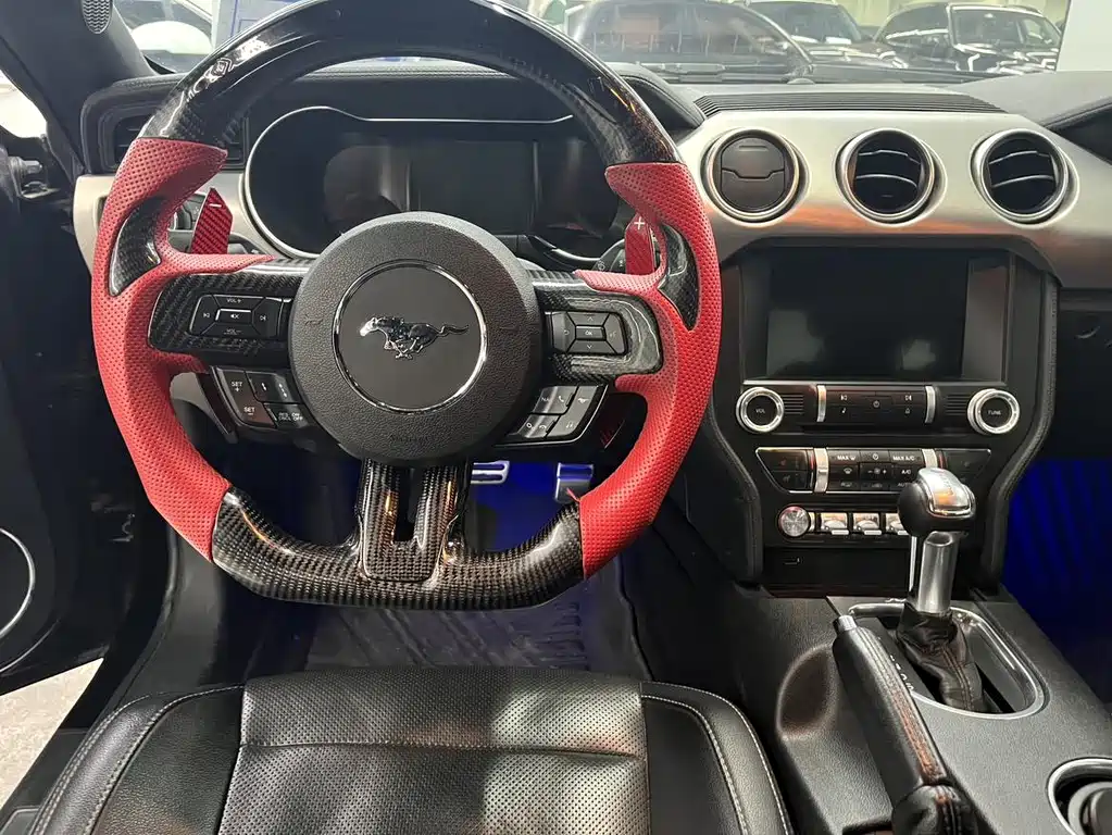 Mustang 2.3 L EcoBoost