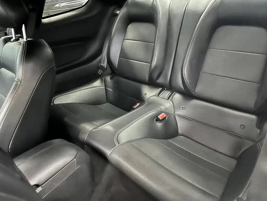 Mustang 2.3 L EcoBoost