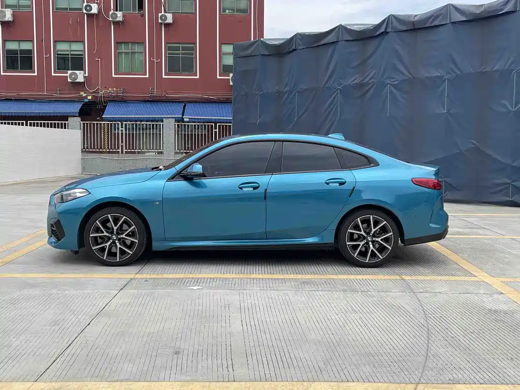 BMW 2 Series (Import) 225 i 4-door Coupe M Sport Night Package