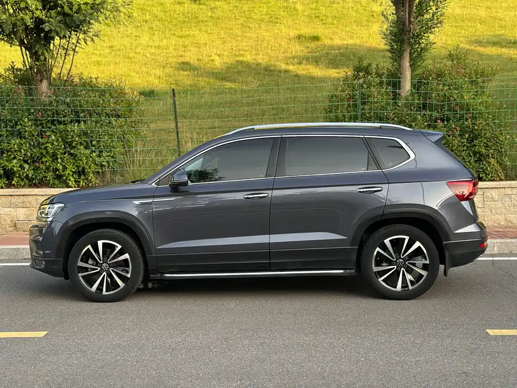 Tharu 280 TSI 2 WD Luxury