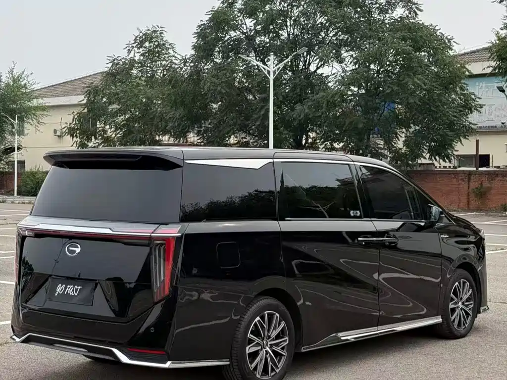 GAC Trumpchi M8 Master Series 400 T Supreme
