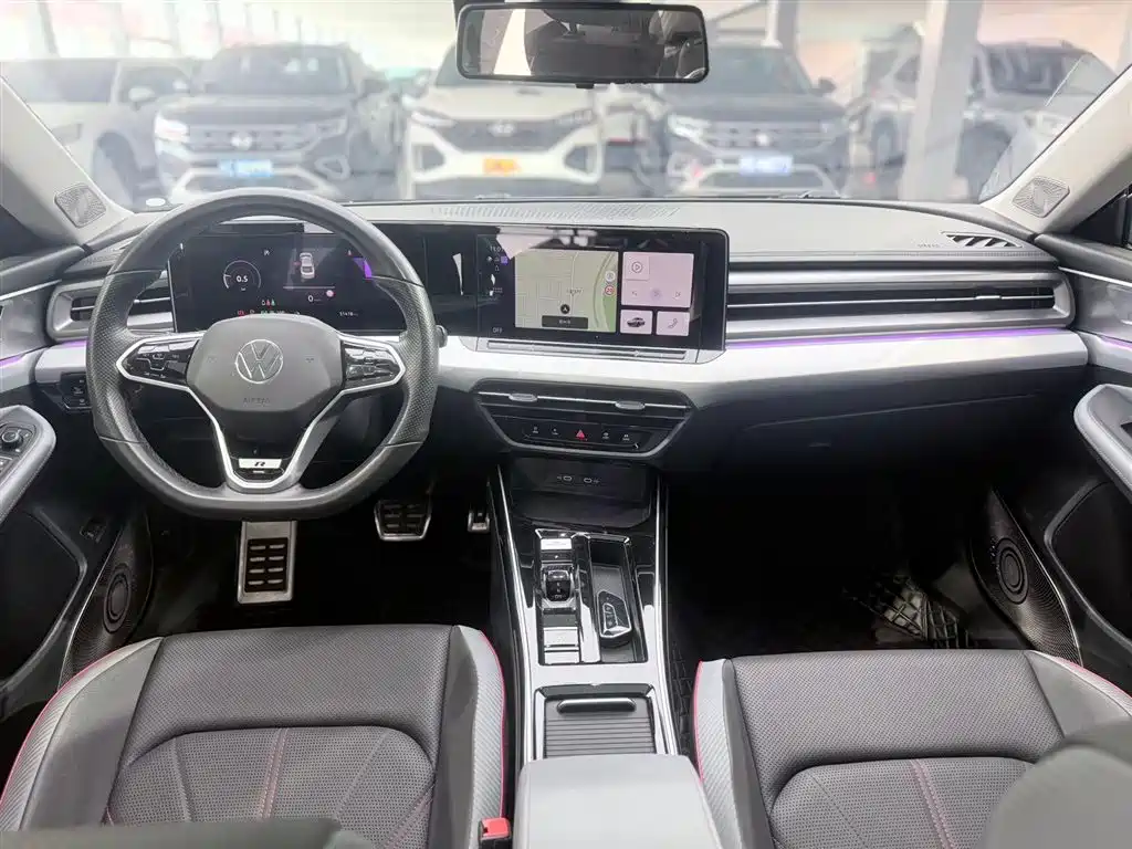 Lamando Lamando L 280 TSI DSG Spicy Cool