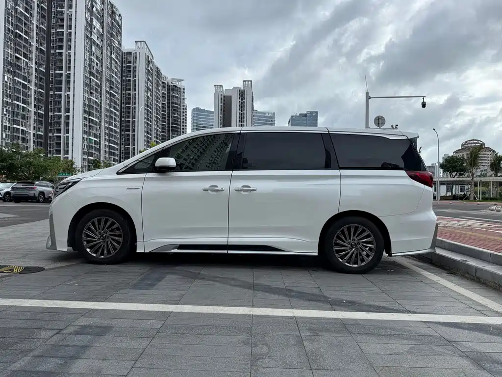 GAC Trumpchi M8 Master Series 390 T Supreme