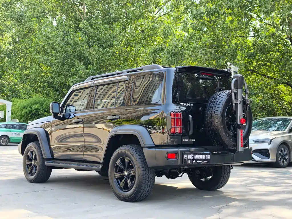 Tank 300 Offroad 2.0 T Challenger
