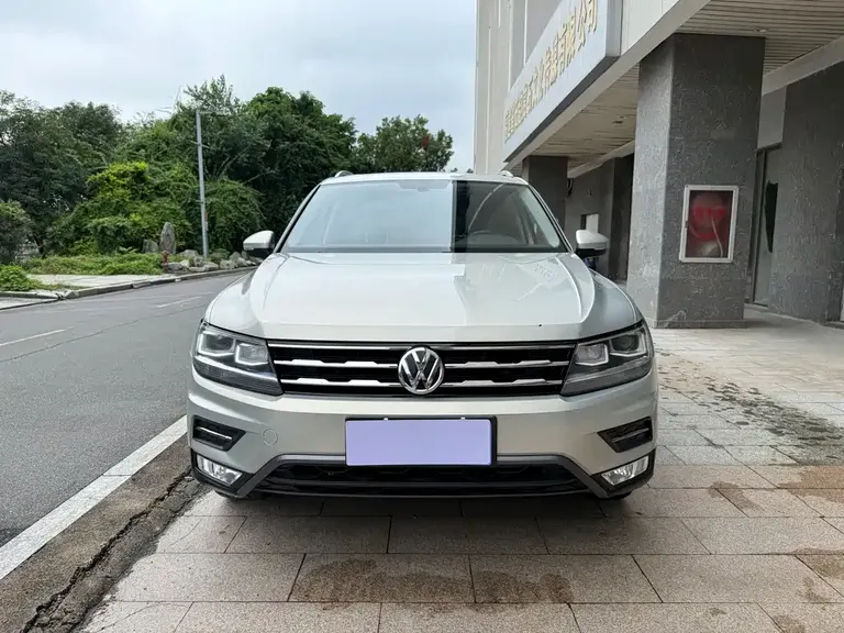 Volkswagen Tiguan L 330 TSI Auto 2 WD Luxury