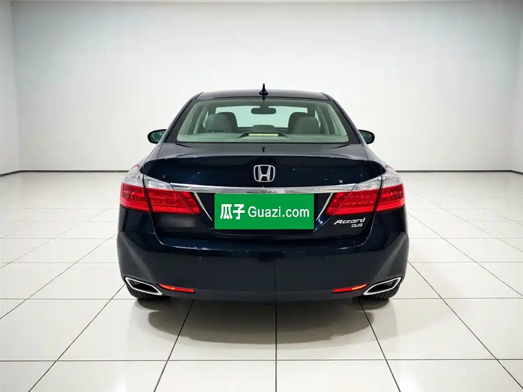 Accord 2.4 L EX Luxury