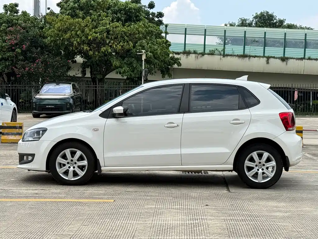 Polo 1.4 L Auto Comfort