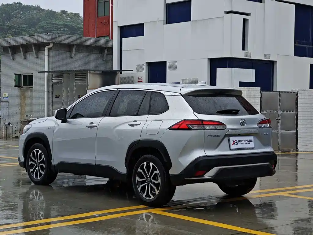 Frontlander 锋兰达 2024款 2.0 L 智能电混双擎 豪华版