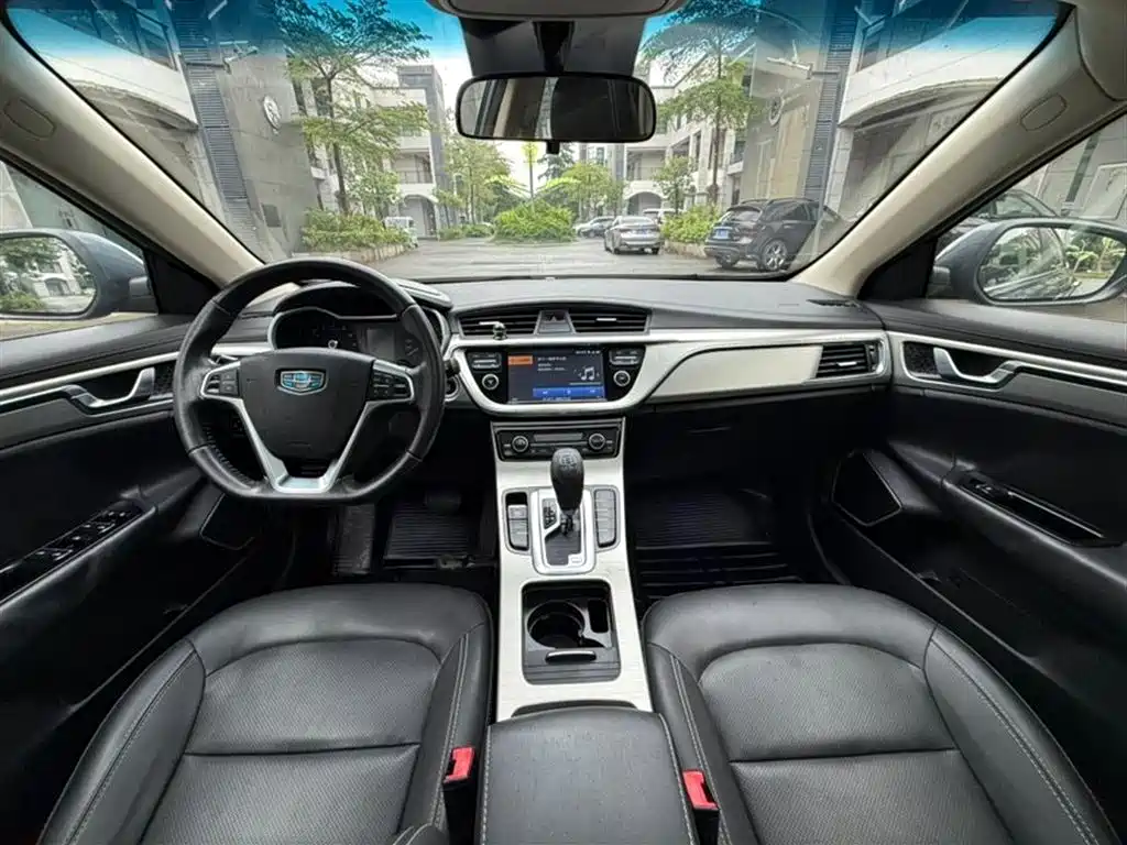 Emgrand GL 1.3 T DCT Elite