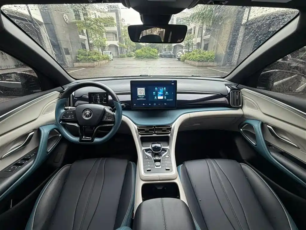 Song Pro 1.5 T Auto Luxury