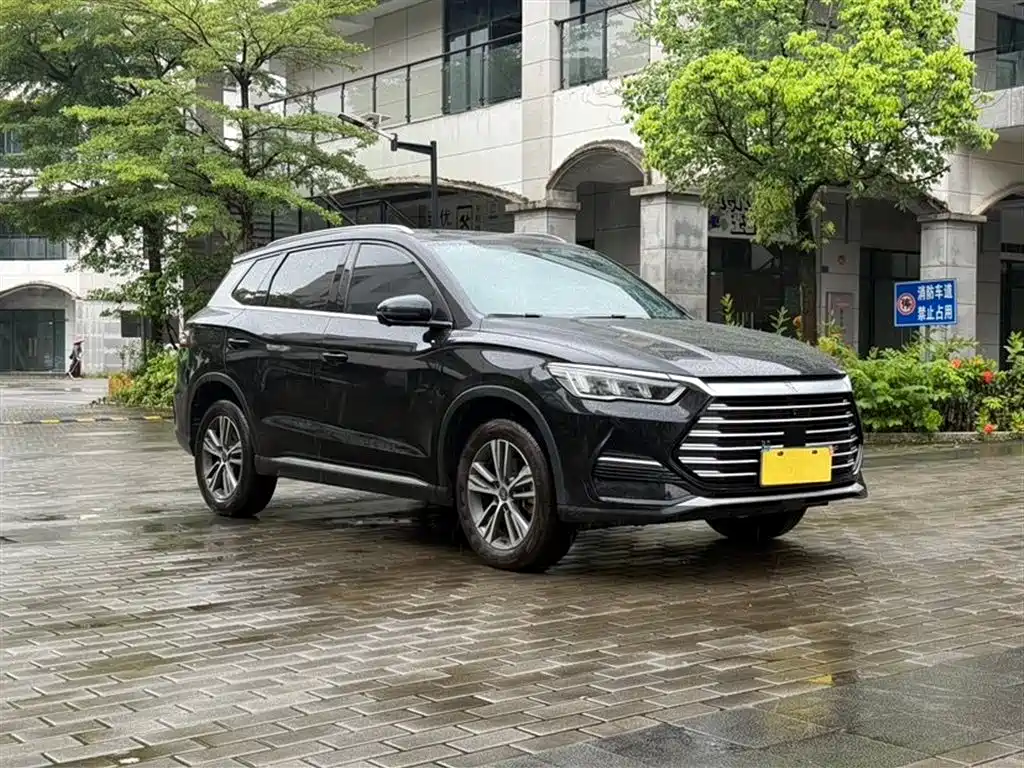 Song Pro 1.5 T Auto Luxury