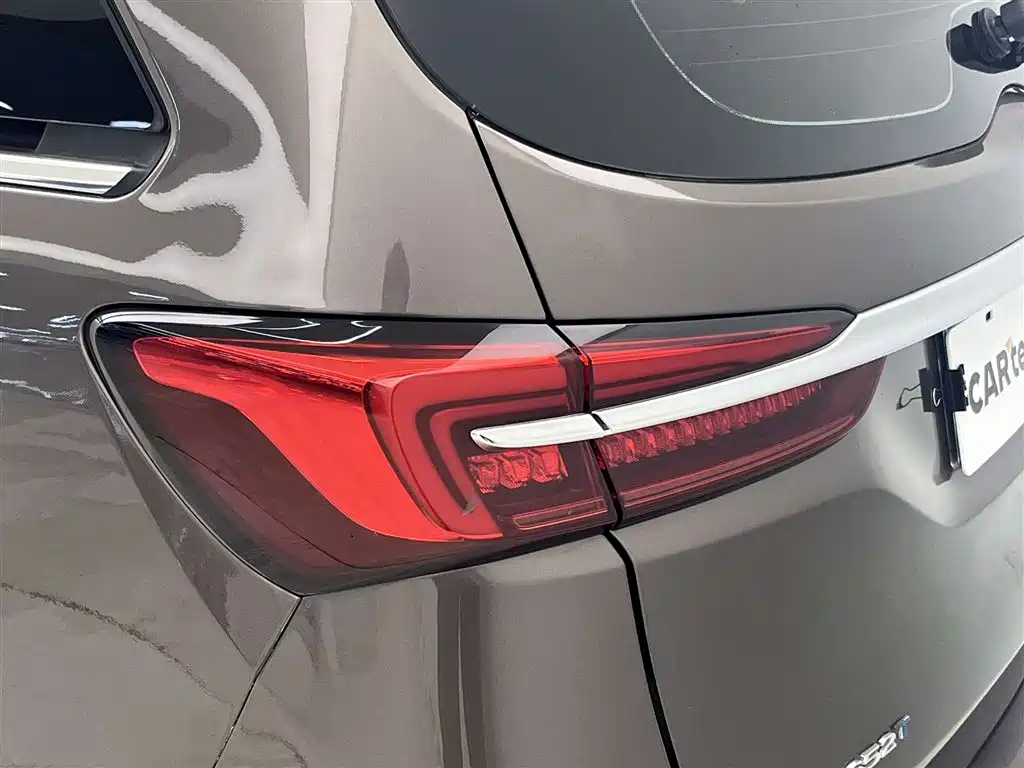 Buick GL8 Land Official Cabin Comfort