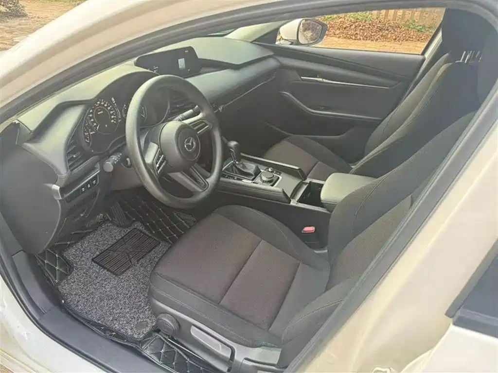 Mazda 3 Axela 2.0 L Auto Quality Engine