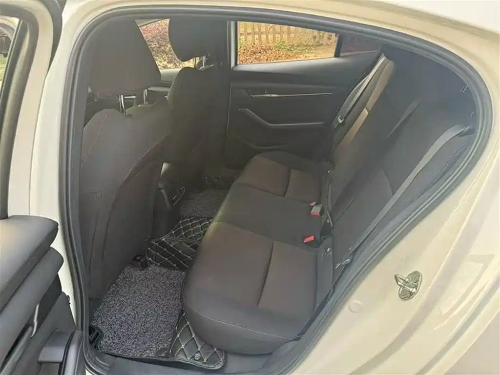 Mazda 3 Axela 2.0 L Auto Quality Engine