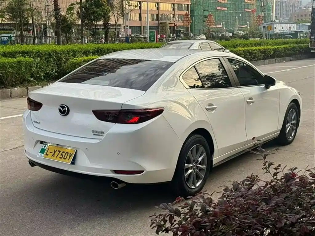 Mazda 3 Axela 2.0 L Auto Quality Engine