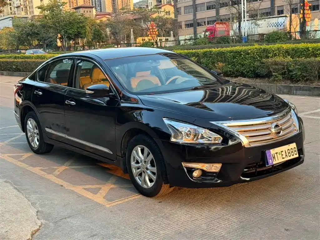 Teana 2.0 L XL Comfort