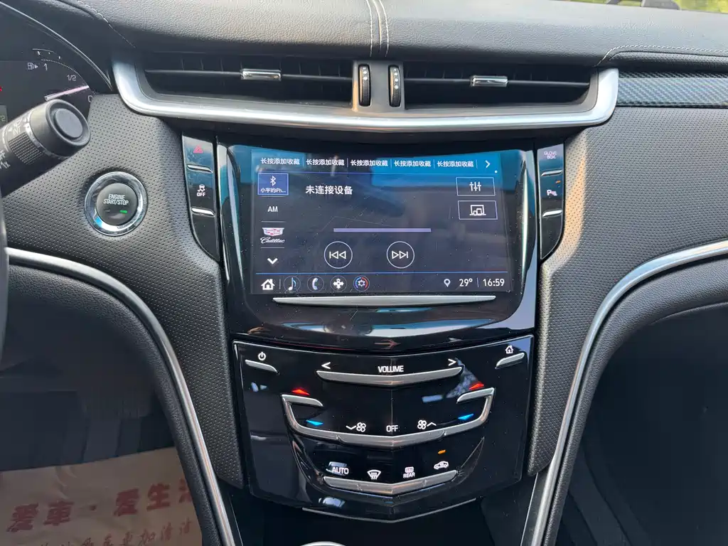 Cadillac XTS 28 T Luxury