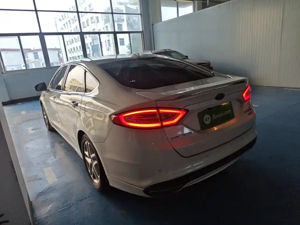 Mondeo 1.5 L GTDi180 Fashion
