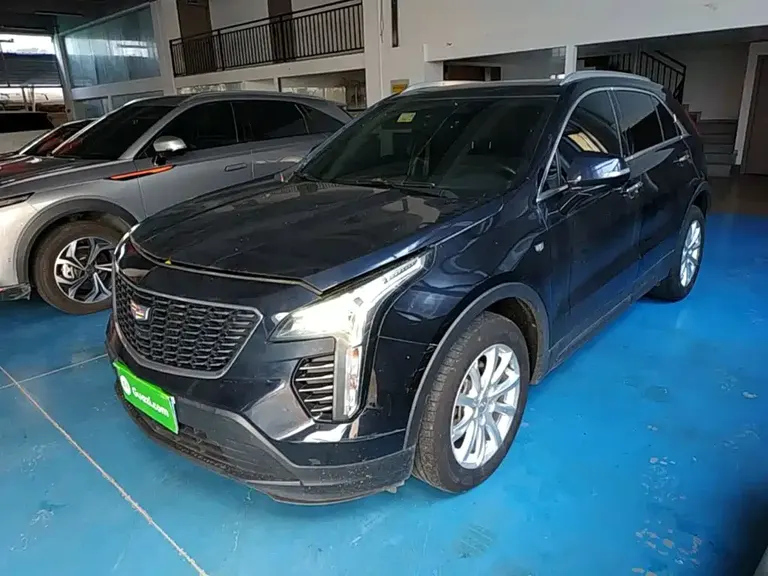 Cadillac XT4 28 T 2 WD Tech