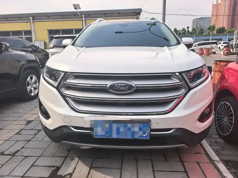 Ford Edge EcoBoost 245 4 WD Supreme Sharp 7-seat