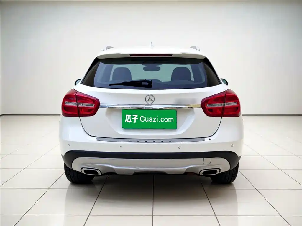 Mercedes-Benz GLA GLA 200 Fashion
