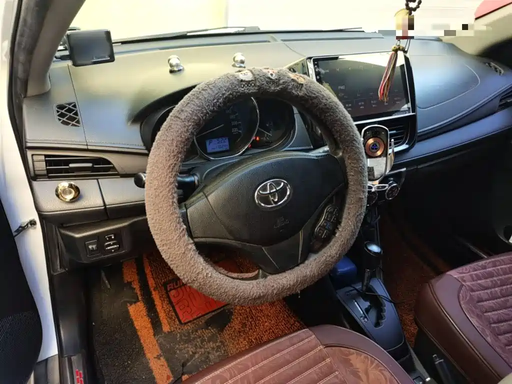 Vios 1.5 L CVT Creation