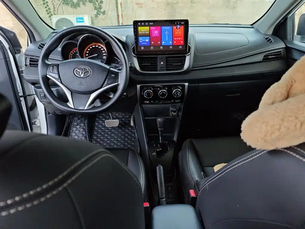 YARiS L Zhixuan 1.5 L CVT Leading PLUS