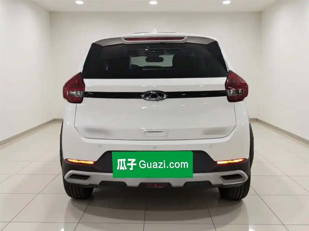 Tiggo 3 x 1.5 L CVT Outstanding