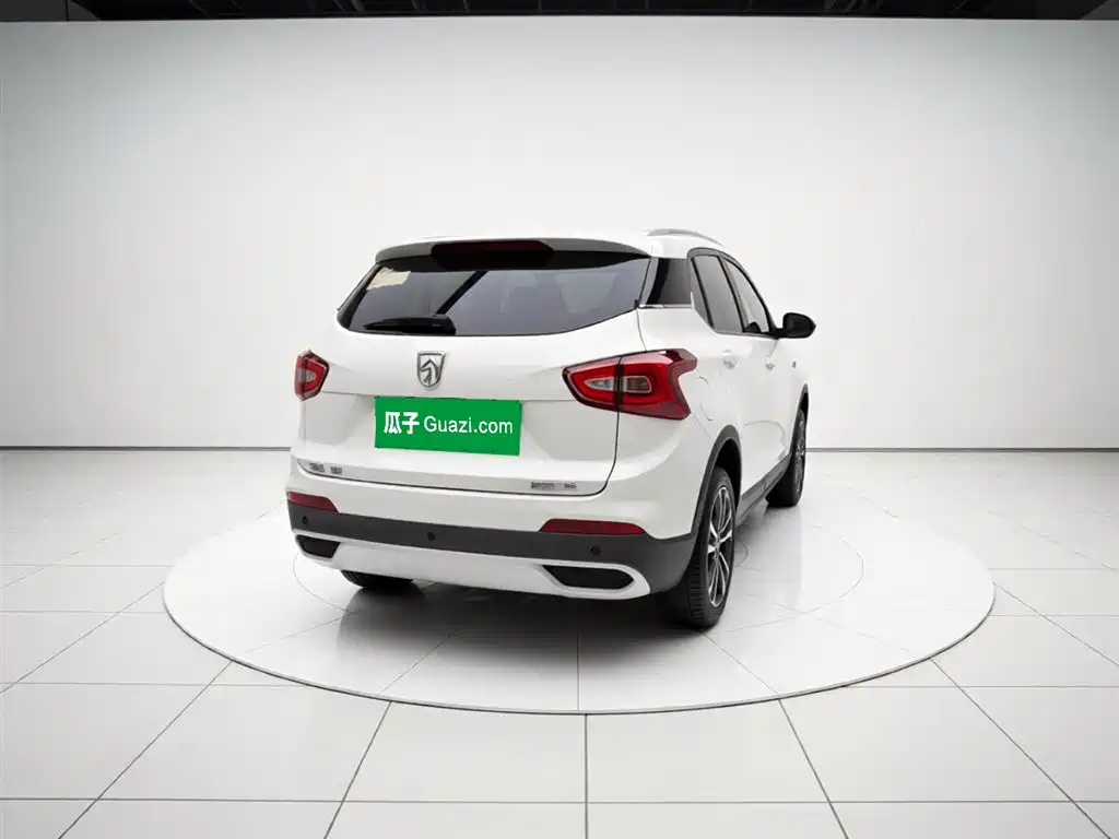 Baojun 510 1.5 L Manual Luxury