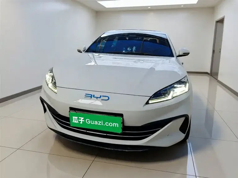 BYD Seal 06 DM-i 120 KM Honored