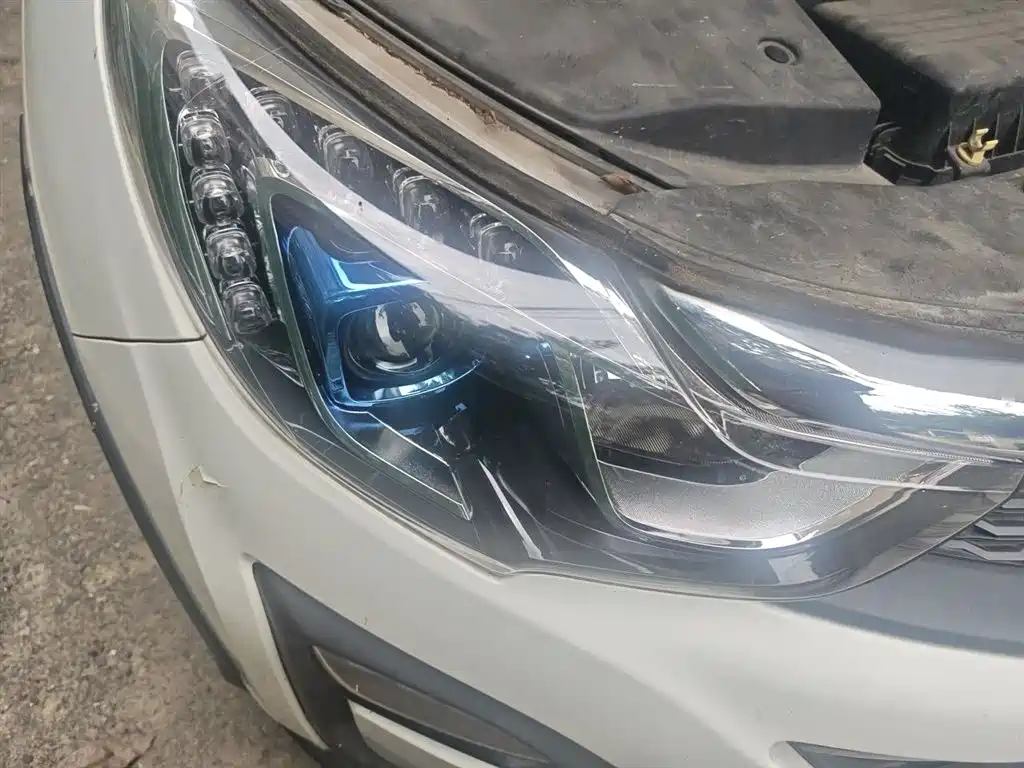 Yuan 1.5 L Manual Distinguished