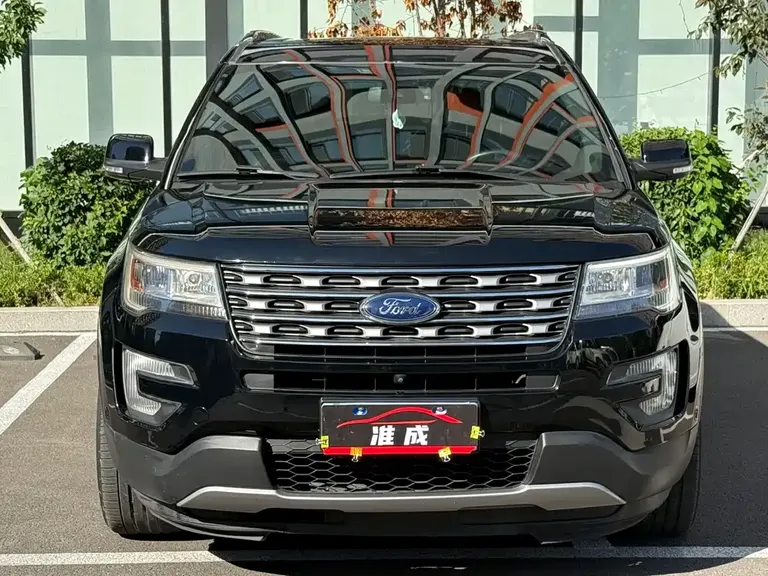 Ford Explorer (Import) 2.3 T Elite