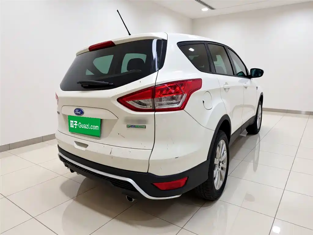 Kuga 1.5 L GTDi 2 WD Comfort