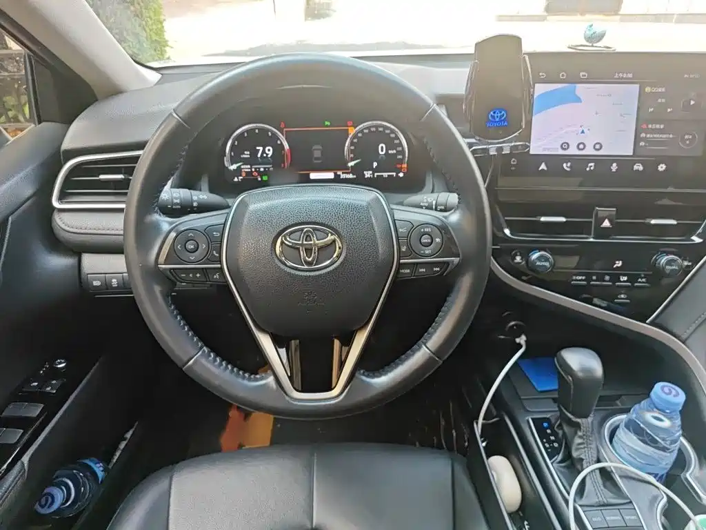Camry 2.5 G Luxury