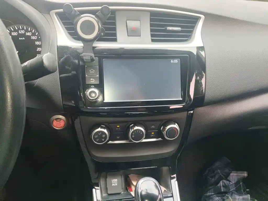 Sylphy 1.6 XV CVT Smart Enjoyment