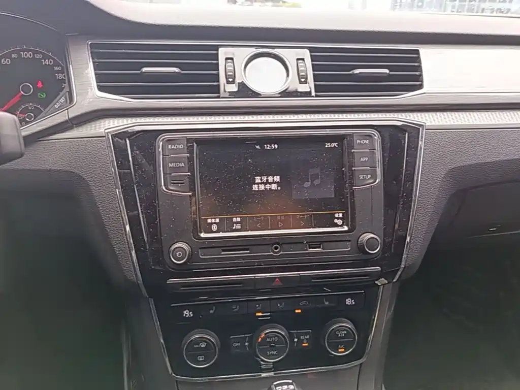 Passat 330 TSI DSG Honored