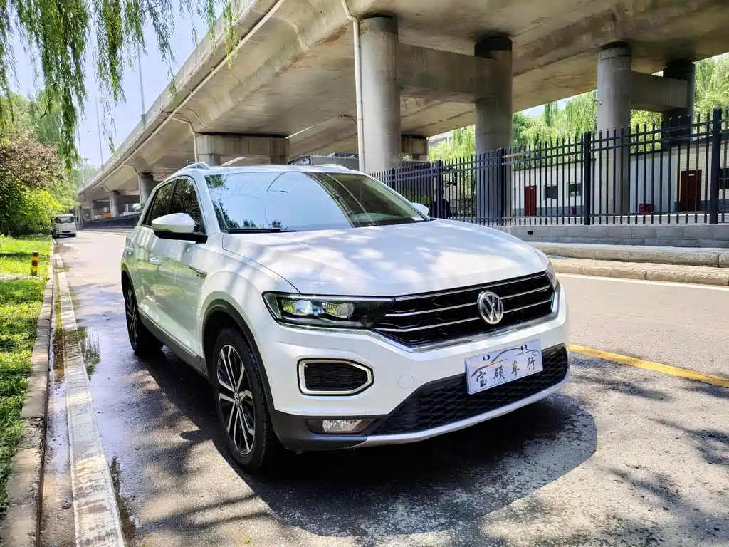 T-ROC 280 TSI DSG 2 WD Comfort CN-VI