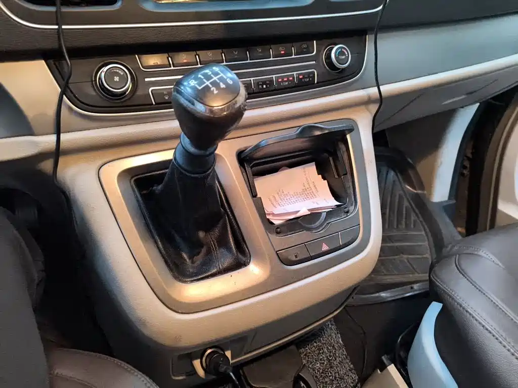 Maxus G10 大通G10 2014款 2.0 T 手动精英版